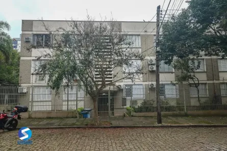 Apartamento com 2 Quartos à venda, 61m² no Passo da Areia, Porto Alegre