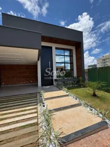 Casa de Condomínio com 3 Quartos à venda, 125m² no Grand Ville, Uberlândia