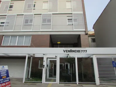 Kitnet com 1 Quarto à venda, 50m² no Santana, Porto Alegre