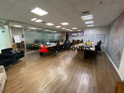 Sala Comercial para alugar, 160m² no Cidade Monções, São Paulo
