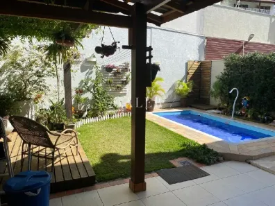 Sobrado com 3 Quartos à venda, 141m² no Jardim Paulista, Atibaia