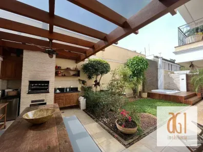 Casa com 4 Quartos à venda, 330m² no Vila Madalena, São Paulo