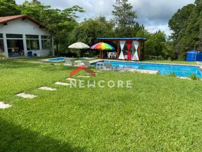 Fazenda/Sítio com 5 Quartos à venda, 600m² no Centro, Piedade