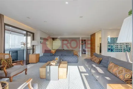 Apartamento com 3 Quartos à venda, 236m² no Moema, São Paulo