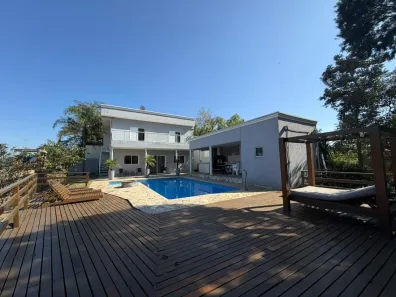 Fazenda/Sítio com 4 Quartos à venda, 1200m² no Brasil, Itu