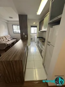 Apartamento com 2 Quartos para alugar, 64m² no Centro, Curitiba
