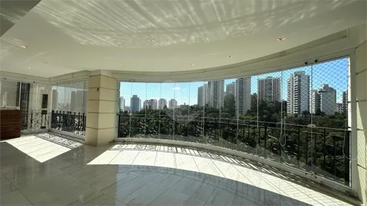 Apartamento com 4 Quartos para alugar, 333m² no Vila Suzana, São Paulo