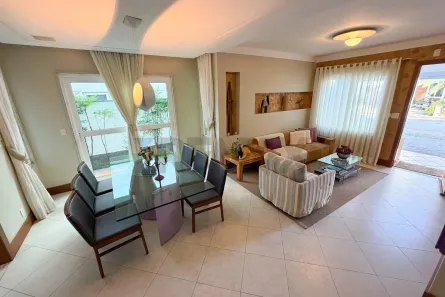 Casa de Condomínio com 4 Quartos à venda, 243m² no Boa Vista, Vitória