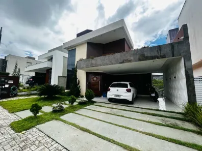 Casa de Condomínio com 4 Quartos à venda, 244m² no Itararé, Campina Grande