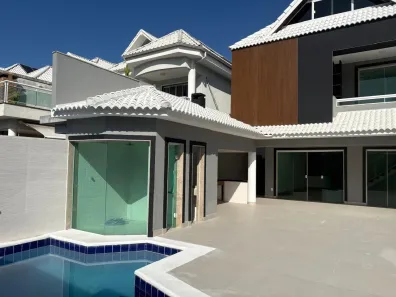 Casa de Condomínio com 4 Quartos para alugar, 340m² no Recreio dos Bandeirantes, Rio de Janeiro