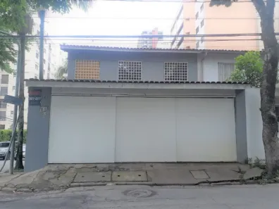 Casa com 2 Quartos para alugar, 137m² no Real Parque, São Paulo