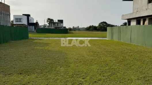 Lote/Terreno à venda, 433m² no Centenário, Torres