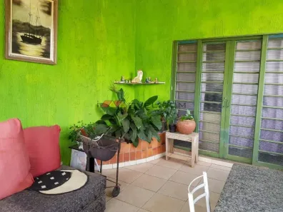 Casa com 2 Quartos à venda, 93m² no Jardim Wenzel, Rio Claro