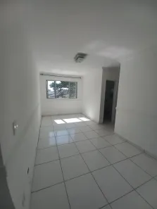 Apartamento com 2 Quartos para alugar, 50m² no Padroeira, Osasco