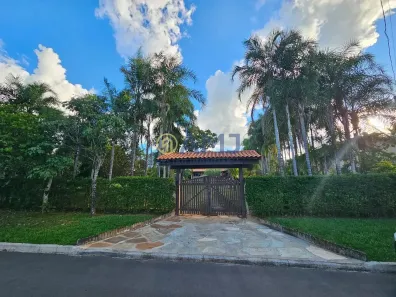 Fazenda/Sítio com 3 Quartos à venda, 2160m² no , Hidrolândia
