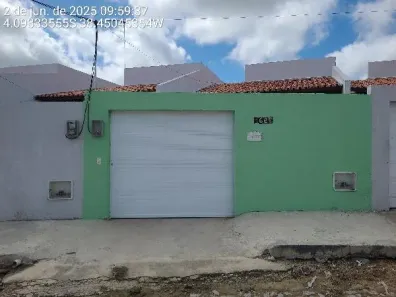 Casa com 2 Quartos à venda, 134m² no Queimadas, Horizonte