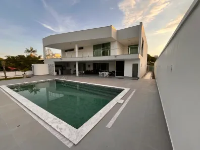 Casa de Condomínio com 4 Quartos à venda, 2500m² no Ponta Negra, Manaus
