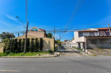 Sobrado com 4 Quartos à venda, 76m² no Boqueirão, Curitiba