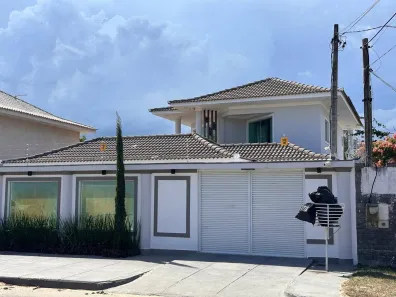 Casa com 3 Quartos à venda, 283m² no Pontinha, Araruama