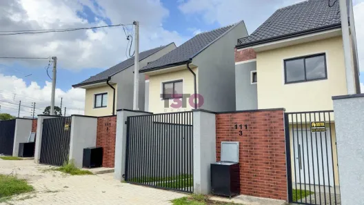 Sobrado com 3 Quartos à venda, 107m² no Xaxim, Curitiba