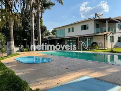 Casa com 4 Quartos à venda, 3000m² no Tropical, Contagem