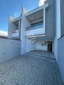 Sobrado com 3 Quartos à venda, 110m² no Costa e Silva, Joinville