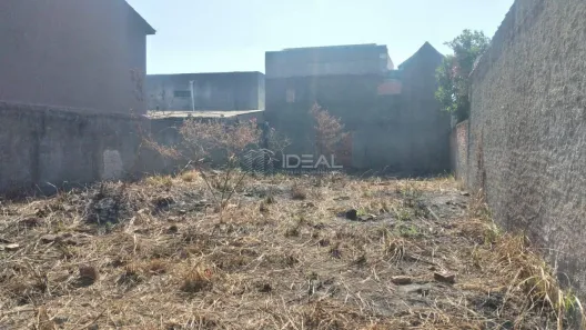 Lote/Terreno à venda, 360m² no Parque Jóquei Club, Campos dos Goytacazes