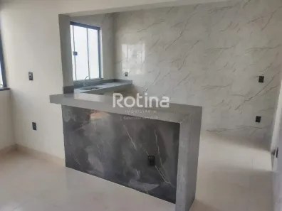 Casa com 2 Quartos à venda, 126m² no Jardim Europa, Uberlândia