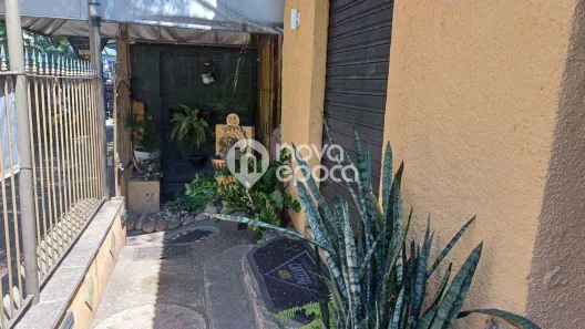 Casa com 2 Quartos à venda, 95m² no Grajaú, Rio de Janeiro