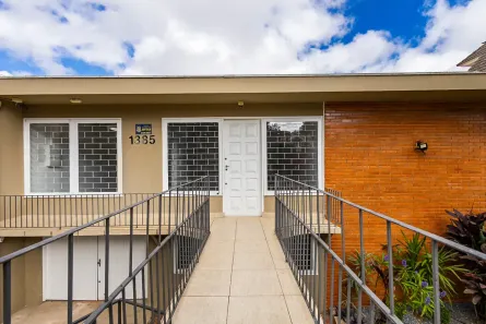Lote/Terreno à venda, 330m² no Ahú, Curitiba