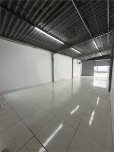 Prédio Comercial para alugar, 140m² no Jardim Celeste, São Paulo