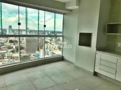 Apartamento com 3 Quartos para alugar, 95m² no Centro, Uberlândia
