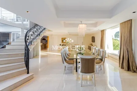 Casa de Condomínio com 4 Quartos para venda ou aluguel, 701m² no Campo Comprido, Curitiba