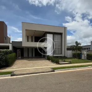 Casa de Condomínio com 4 Quartos à venda, 213m² no Fazenda Vau das Pombas, Goiânia