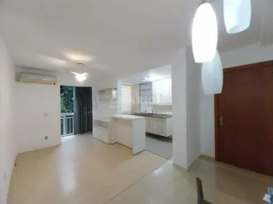 Apartamento com 2 Quartos para alugar, 65m² no Jardim Carvalho, Porto Alegre