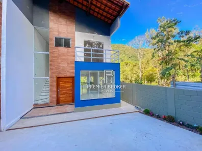 Casa com 4 Quartos à venda, 219m² no Granja Guarani, Teresópolis