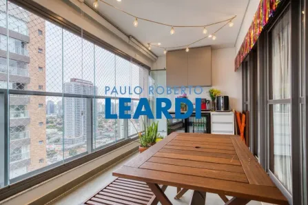 Apartamento com 3 Quartos à venda, 101m² no Jardim das Acácias, São Paulo