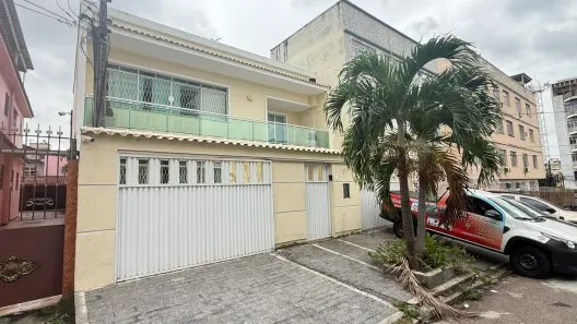 Casa com 4 Quartos à venda, 247m² no Vila da Penha, Rio de Janeiro