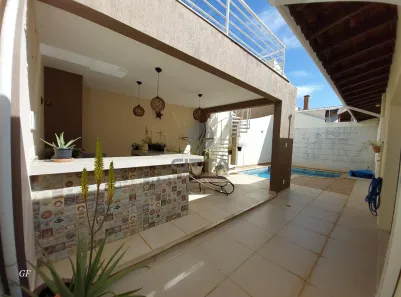 Casa com 3 Quartos à venda, 277m² no Jardim Santa Genebra, Campinas