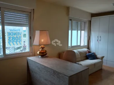Kitnet com 1 Quarto à venda, 33m² no Azenha, Porto Alegre