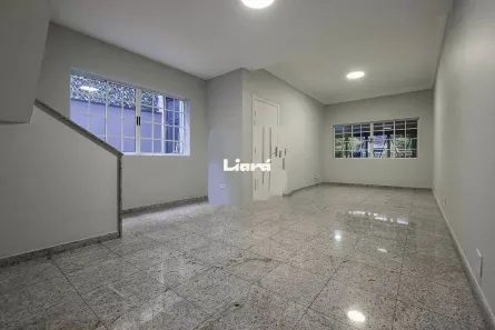 Casa com 5 Quartos para alugar, 240m² no Jardim Paulistano, São Paulo