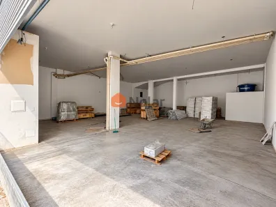 Ponto Comercial para alugar, 90m² no Sagrada Família, Belo Horizonte