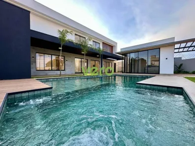 Casa de Condomínio com 4 Quartos à venda, 445m² no Estância Hípica, Nova Odessa