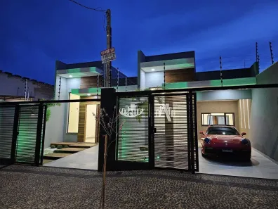Casa com 3 Quartos à venda, 130m² no Parque Residencial Joaquim Toledo Piza, Londrina
