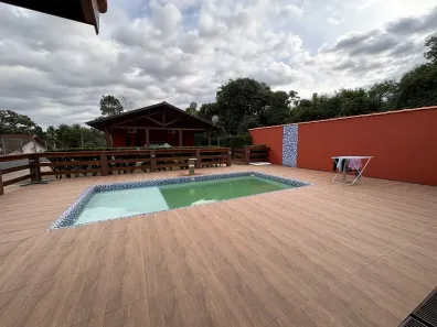 Fazenda/Sítio com 3 Quartos para venda ou aluguel, 200m² no Residencial Sítio Pinheiro (Canguera), São Roque