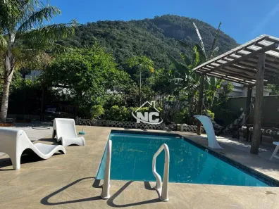 Casa com 4 Quartos à venda, 240m² no Ubatiba, Maricá