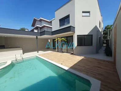 Sobrado com 5 Quartos à venda, 340m² no Jardim das Colinas, São José dos Campos