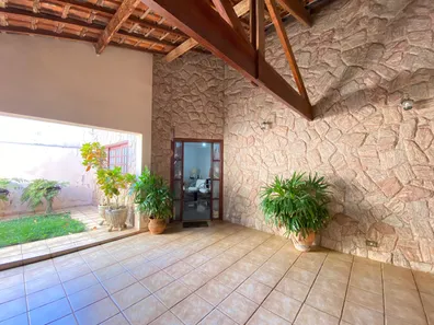 Casa com 4 Quartos à venda, 234m² no Castelinho, Piracicaba