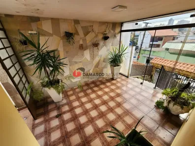 Sobrado com 5 Quartos à venda, 213m² no Campestre, Santo André