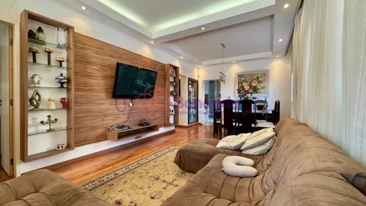 Casa com 4 Quartos à venda, 299m² no Vila Maria Luiza, Jundiaí